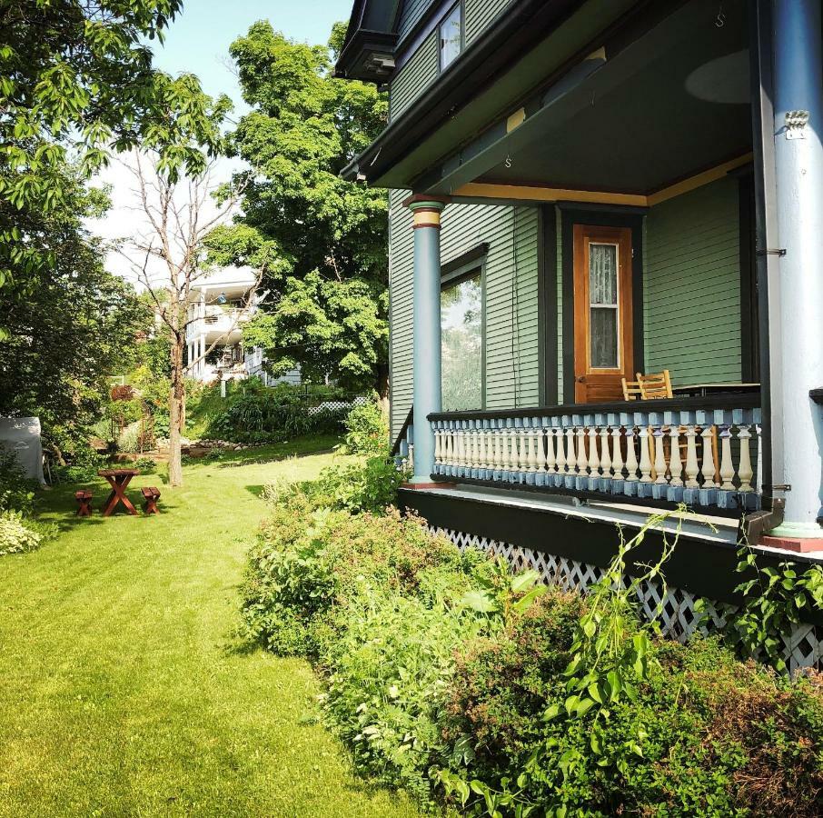 Harbor Hill House Bayfield Exterior photo